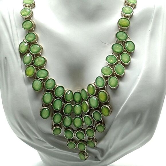 Green & Silver-tone Faceted Iridescent Faux Stone Necklace - Picture 1 of 15